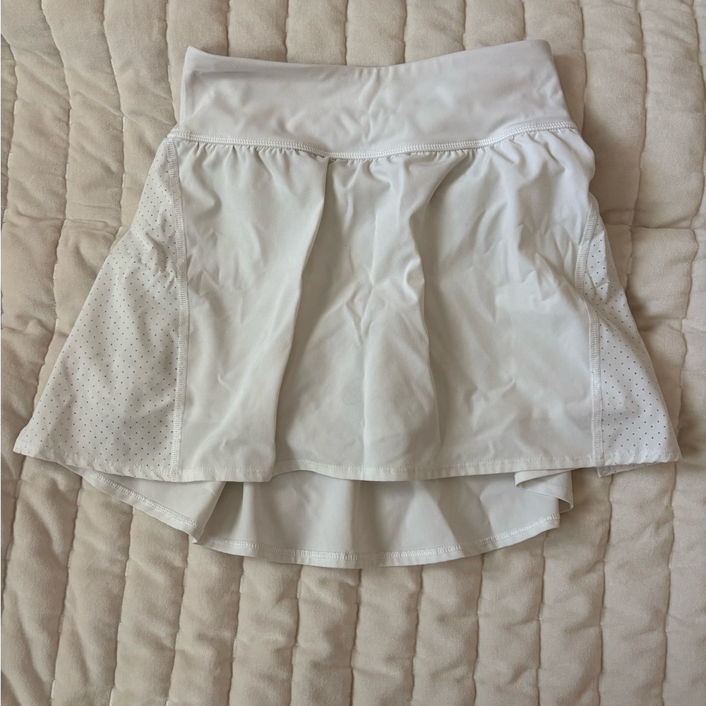 SPANX White High-Low Athletic Skirt with Perforated Panels